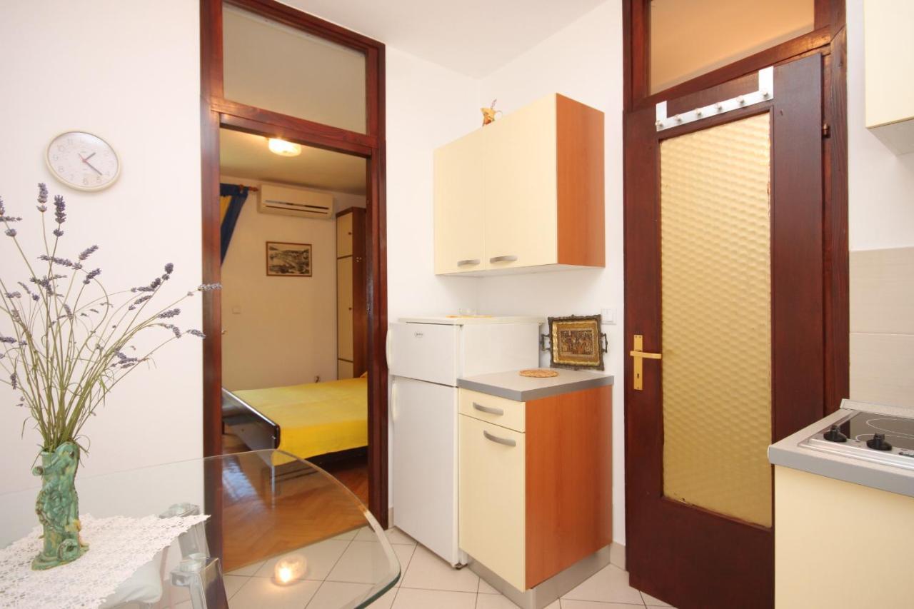 Apartment Mali Losinj 7879B Екстериор снимка