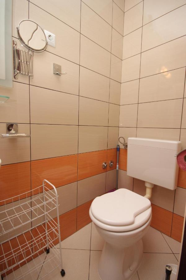 Apartment Mali Losinj 7879B Екстериор снимка