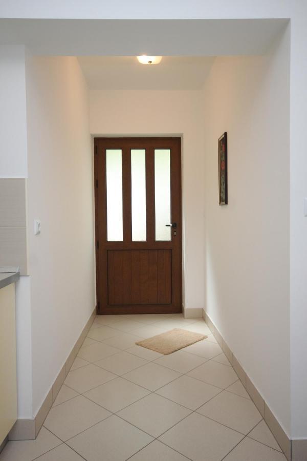 Apartment Mali Losinj 7879B Екстериор снимка